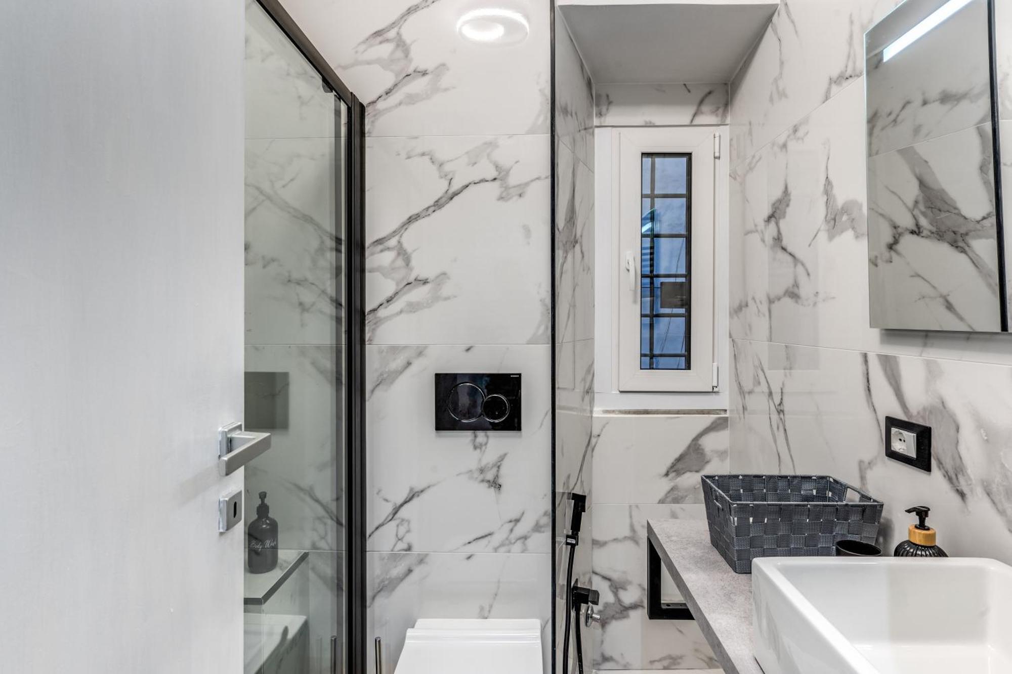 Kira Luxury With Terrace Apartamento *